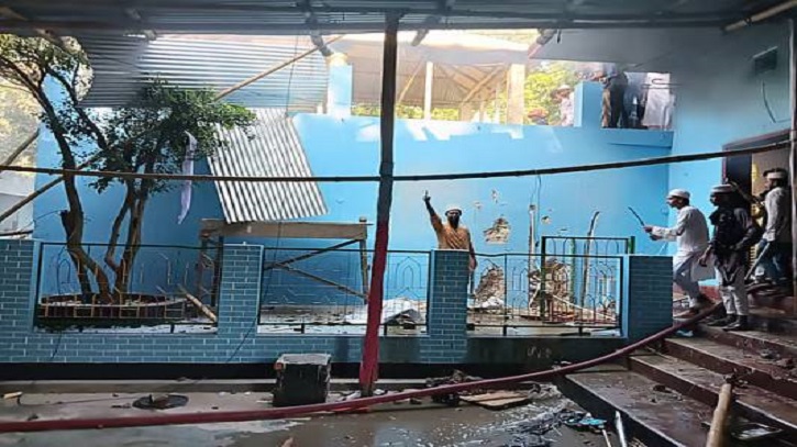 নুরাল পাগলার দরবারে হামলা, সরকারের দুর্বলতা ও দায়মুক্তি