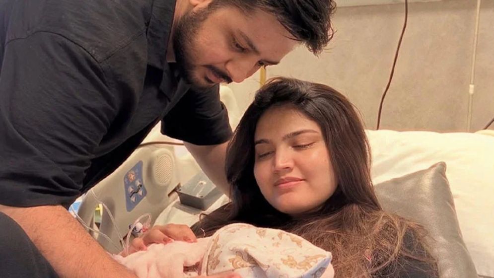 আবেগঘন বার্তায় যে সুখবর দিলেন ইকরা কনওয়াল