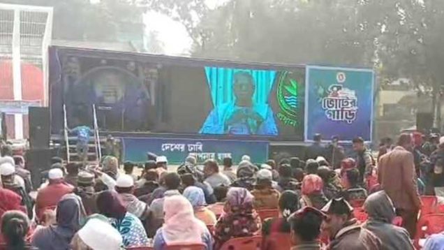 সাতক্ষীরায় গণতন্ত্রের বার্তা নিয়ে পথে নামল ‘ভোটের গাড়ি’