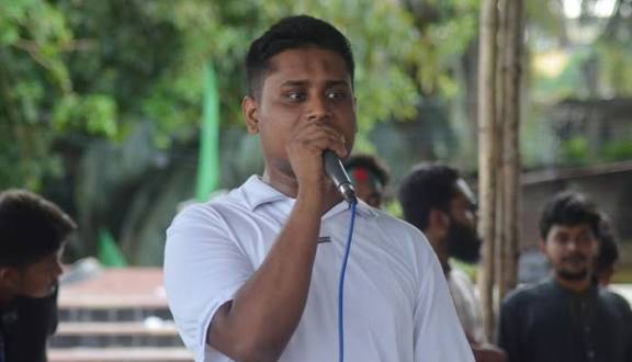 প্রশাসনের কর্মীদের বাংলাদেশপন্থি হওয়ার আহ্বান হাসনাত আব্দুল্লাহর