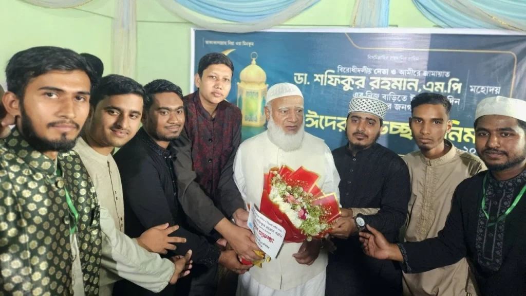অতিরিক্ত ভাড়া ফেরতের ঘোষণা ‘প্রতারণা’: বিরোধীদলীয় নেতার অভিযোগ
