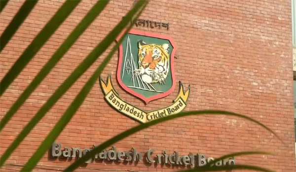 পদত্যাগের হিড়িকে বিসিবিতে বাড়ছে অস্থিরতা