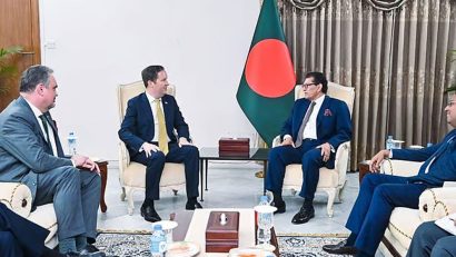 পররাষ্ট্রমন্ত্রীর সঙ্গে ট্রাম্পের বিশেষ দূতের বৈঠক, সম্পর্ক জোরদারে ইতিবাচক আলোচনা