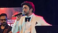 নায়ক থেকে গায়ক, নিউইয়র্কের মঞ্চে অপূর্বর কণ্ঠে মুগ্ধ দর্শক
